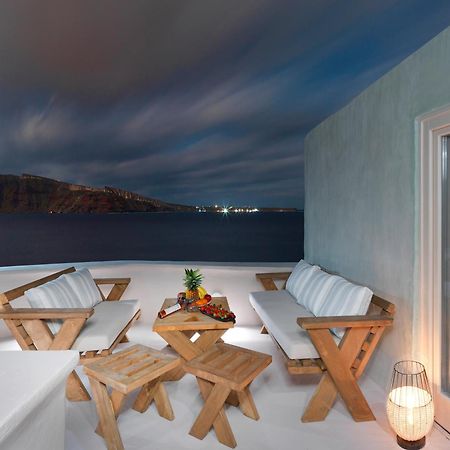 Secret Gem Suites Oia  Room photo
