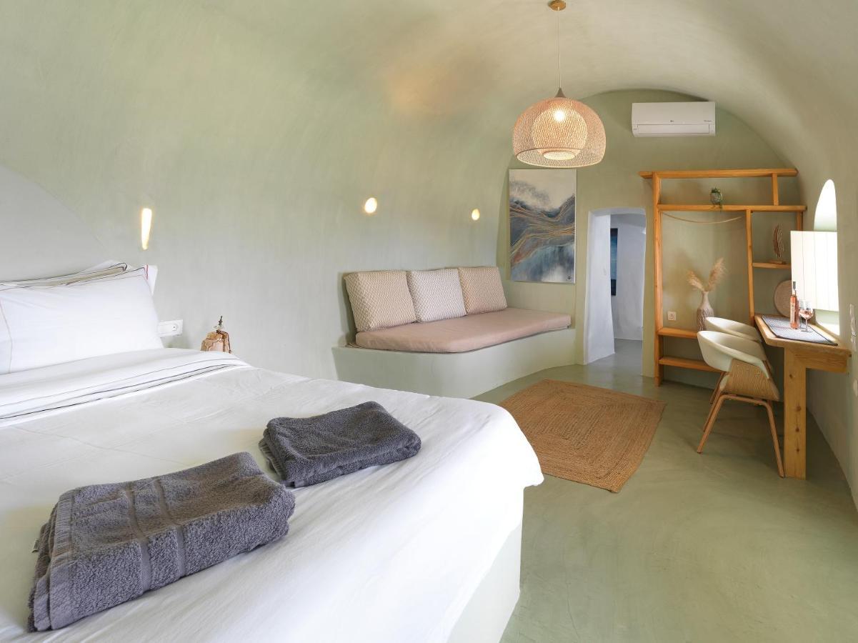 Secret Gem Suites Oia  Exterior photo
