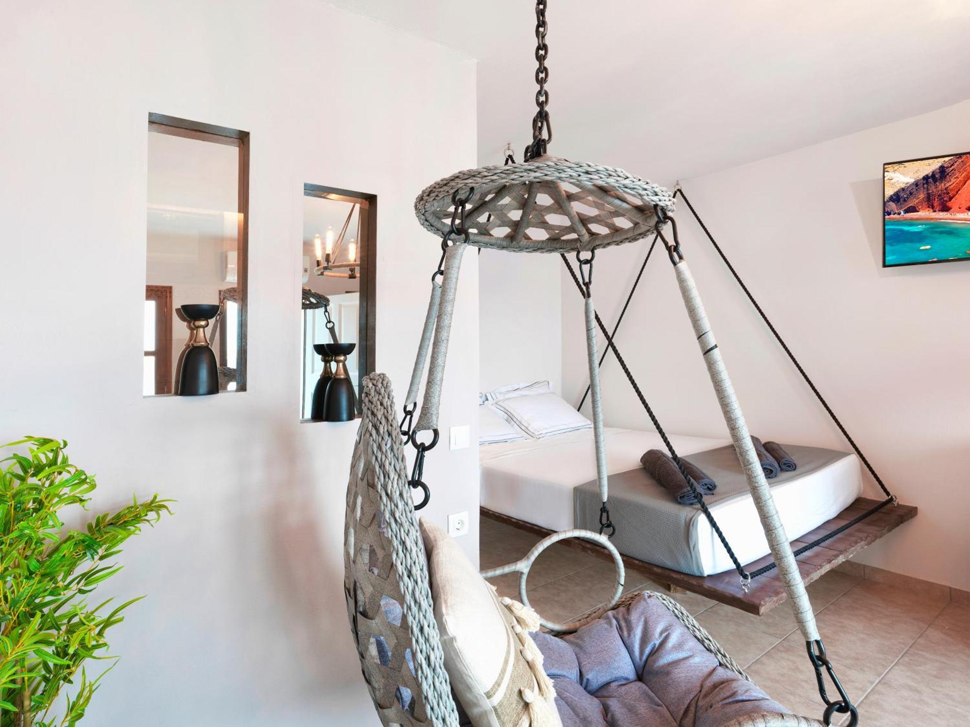 Secret Gem Suites Oia  Room photo